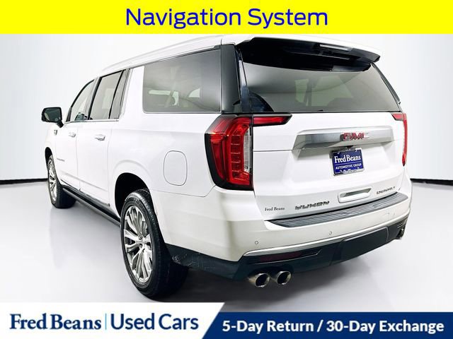 Used 2022 GMC Yukon XL Denali image 3