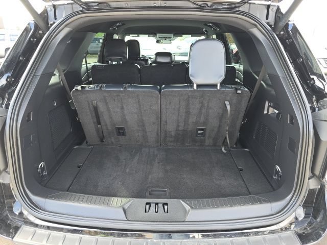 Certified 2025 Ford Explorer ST-Line w/ ST-Line Street Pack AWD/4WD image 17