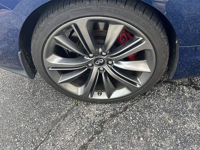 Used 2019 INFINITI Q60 Red Sport 400 w/ Proassist Package AWD/4WD image 26