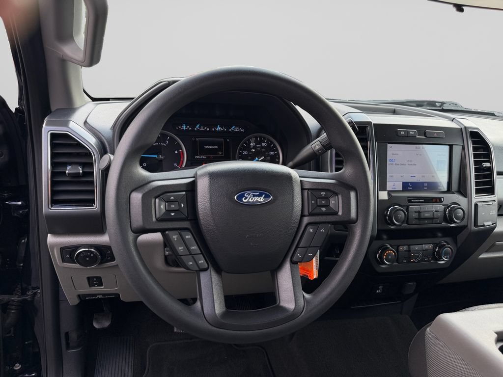 Certified 2022 Ford F350 XLT RWD image 11
