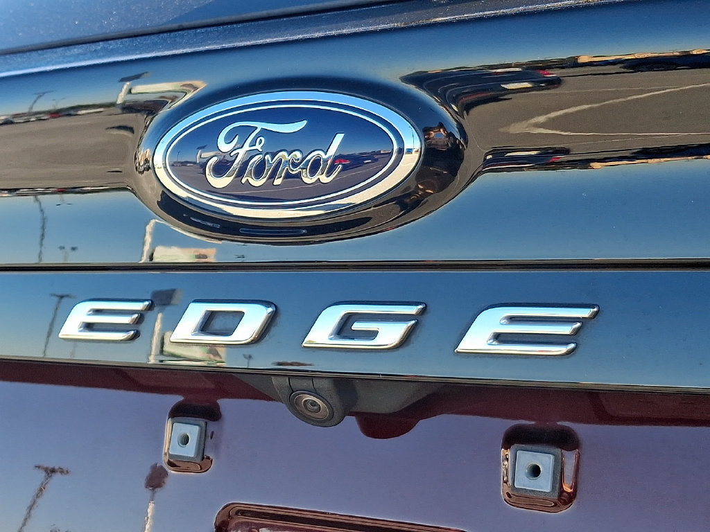 Certified 2024 Ford Edge Titanium w/ Titanium Elite Package AWD/4WD image 31