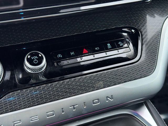 Certified 2025 Ford Expedition Max Platinum w/ Stealth Performance Package image 20