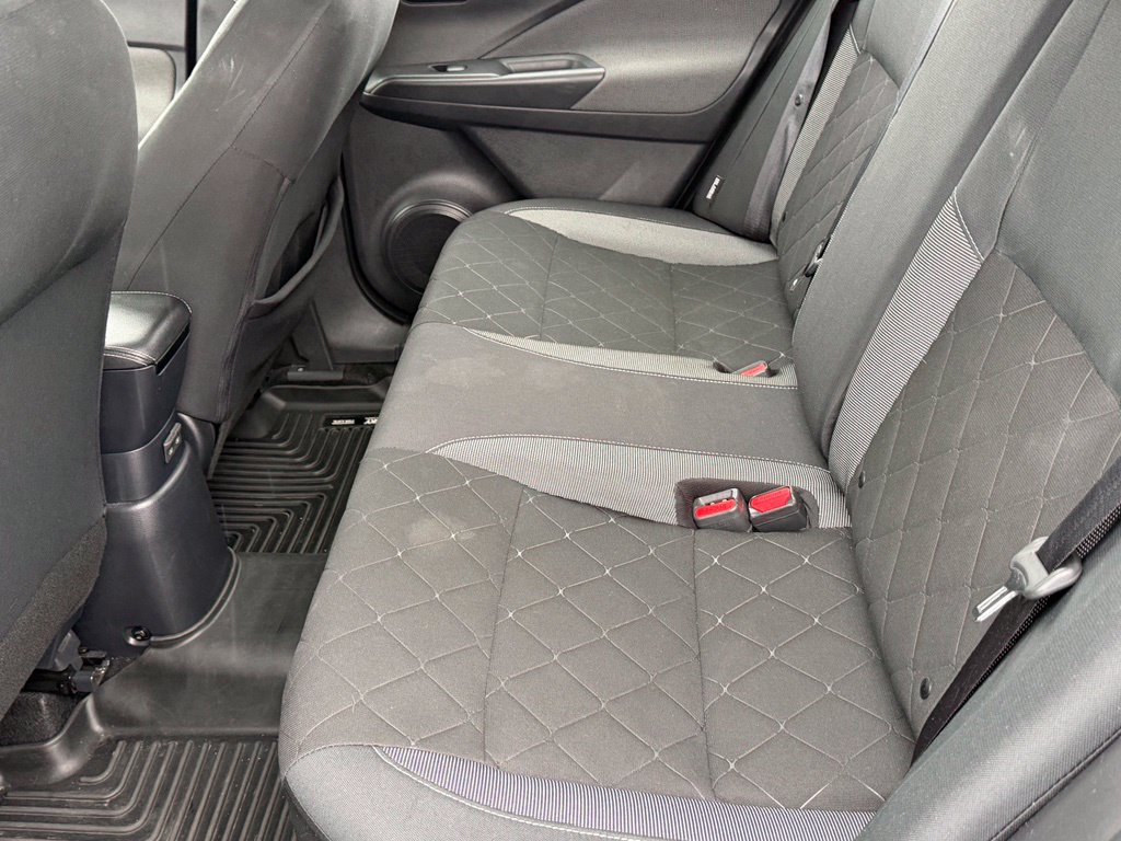 Used 2020 Nissan Kicks S FWD image 11