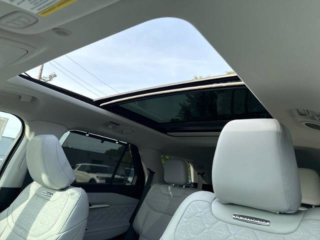 Certified 2025 Ford Explorer Platinum w/ Ultimate Package image 17