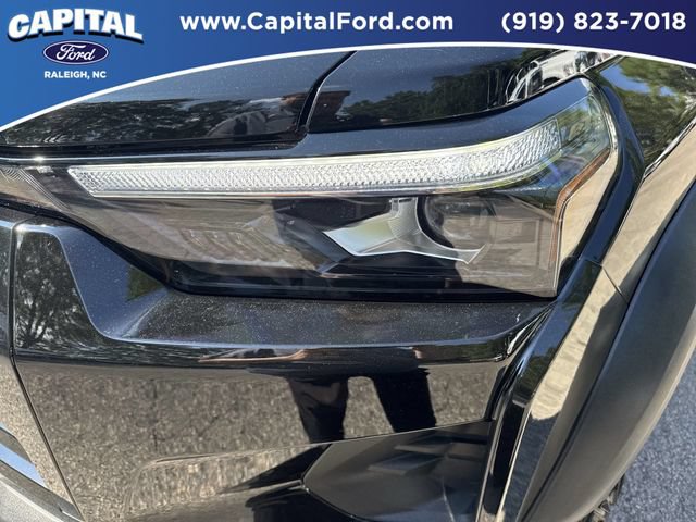 Used 2025 Chevrolet Colorado ZR2 w/ Technology Package AWD/4WD image 11