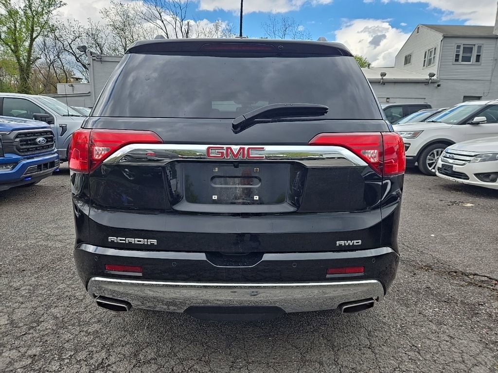Used 2019 GMC Acadia Denali w/ Technology Package AWD/4WD image 5