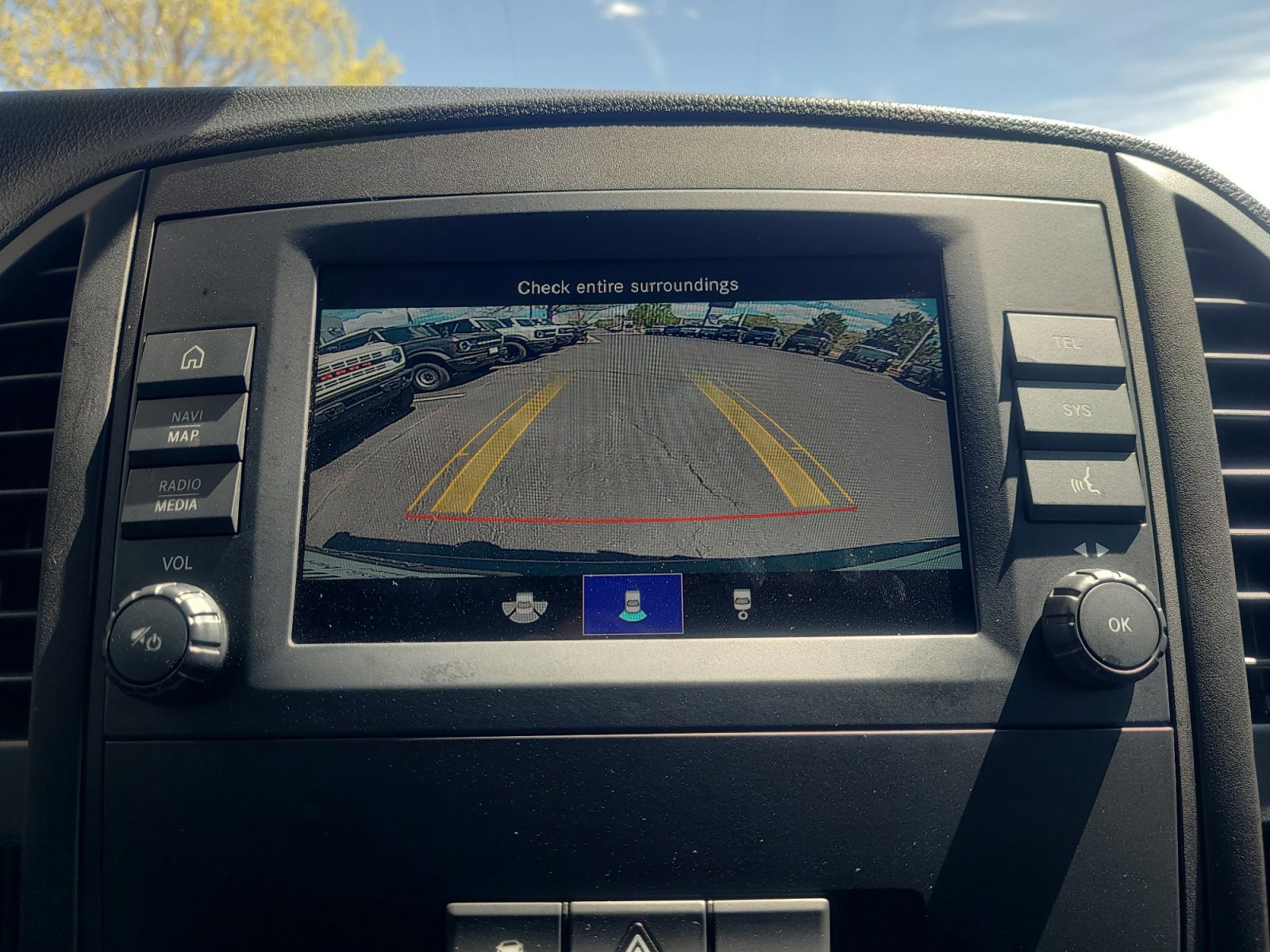 Used 2023 Mercedes-Benz Metris image 29