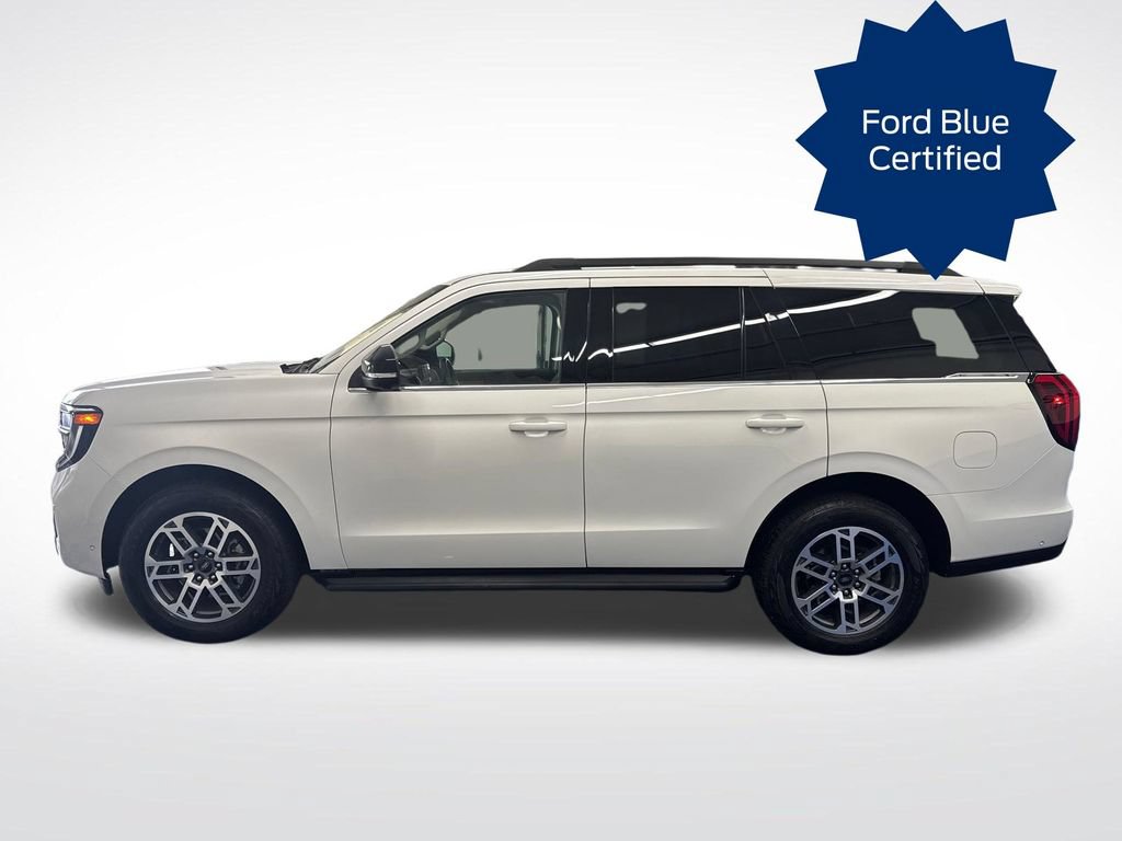 Certified 2025 Ford Expedition Active AWD/4WD image 2