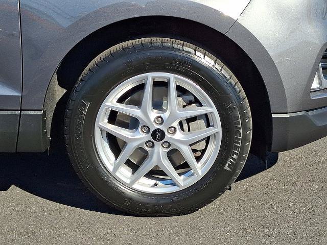 Certified 2024 Ford Edge SEL w/ Convenience Package AWD/4WD image 8