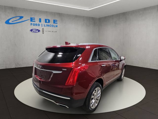 Used 2017 Cadillac XT5 Platinum w/ Driver Assist Package AWD/4WD image 10