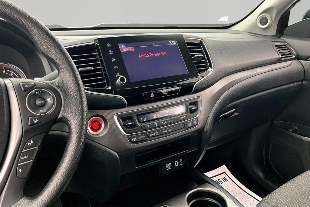Used 2023 Honda Ridgeline Sport image 6