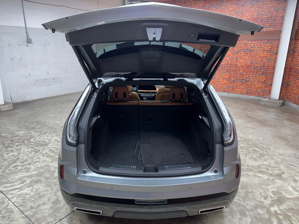 Used 2024 Cadillac XT4 Sport FWD image 30