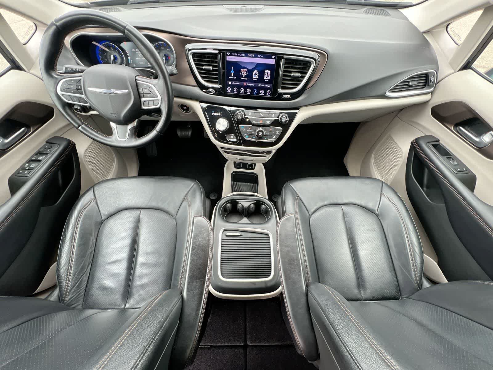 Used 2018 Chrysler Pacifica Touring-L Plus FWD image 15
