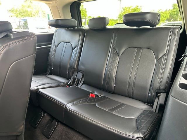 Certified 2020 Ford Expedition Platinum RWD image 15