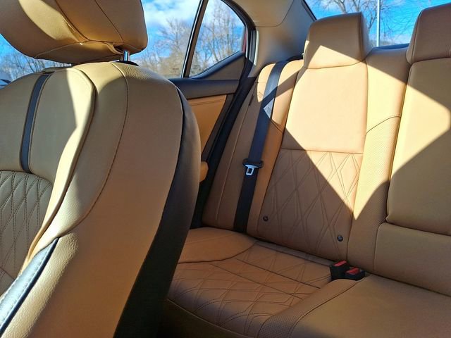 Used 2020 Nissan Sentra SV w/ SV Premium Package image 16