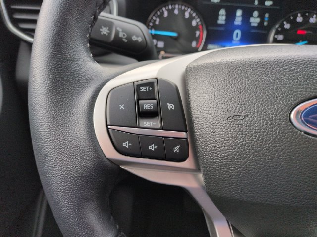 Certified 2023 Ford Explorer XLT w/ Equipment Group 202A AWD/4WD image 37