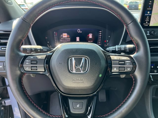 Used 2026 Honda Pilot Black Edition image 16