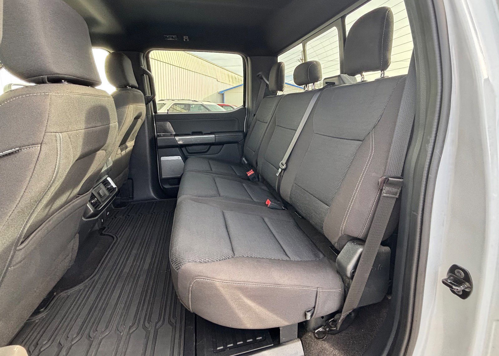 Certified 2022 Ford F150 XLT w/ Equipment Group 302A High image 24