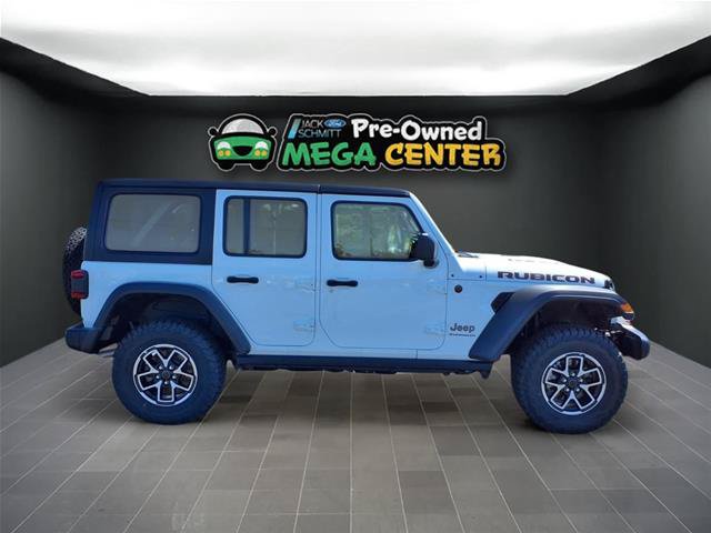 Used 2026 Jeep Wrangler Unlimited Rubicon AWD/4WD image 26