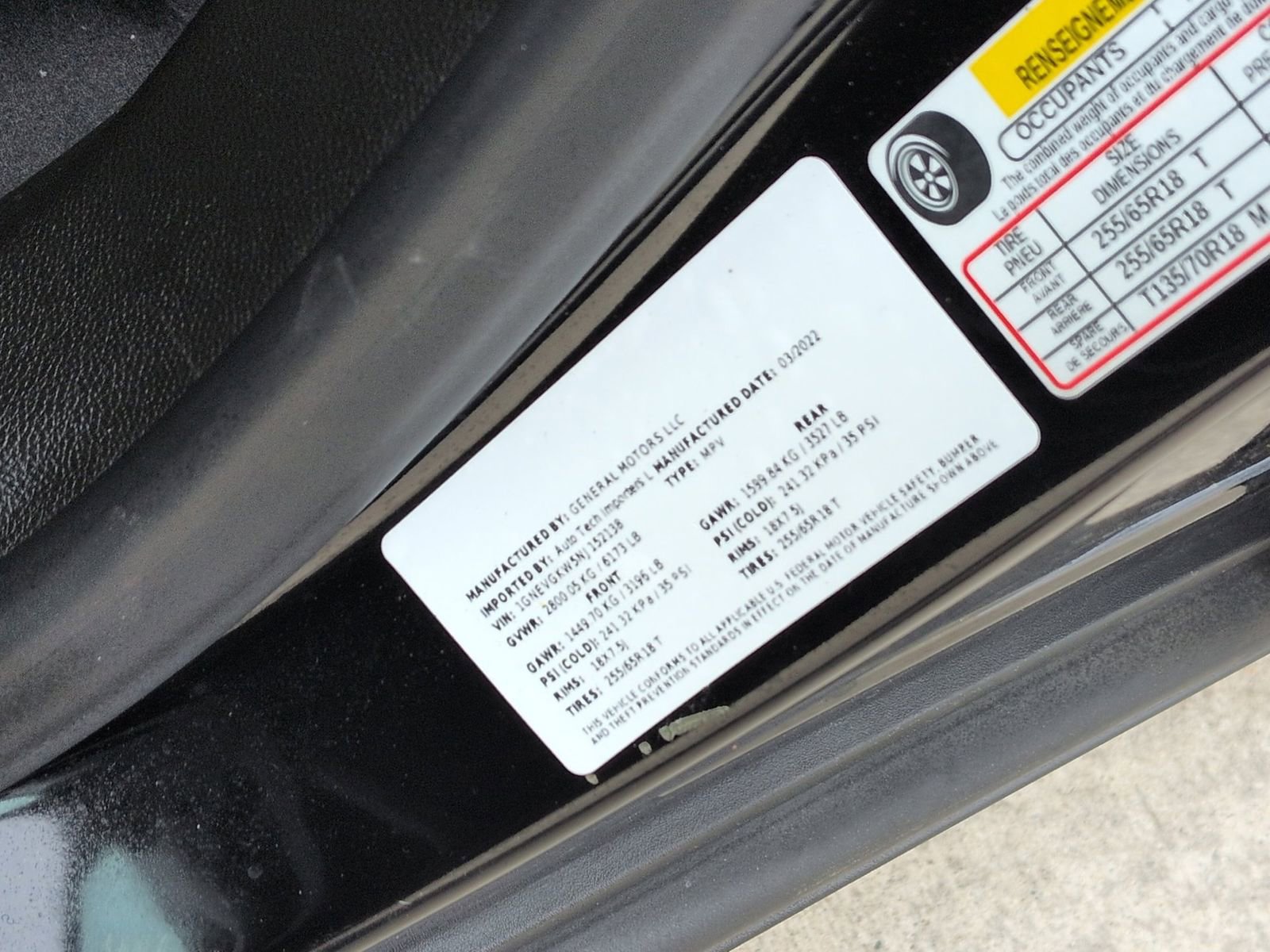 Used 2022 Chevrolet Traverse LT w/ LPO, Cargo Package image 39