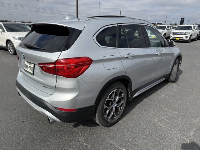 Used 2021 BMW X1 xDrive28i w/ Convenience Package image 3