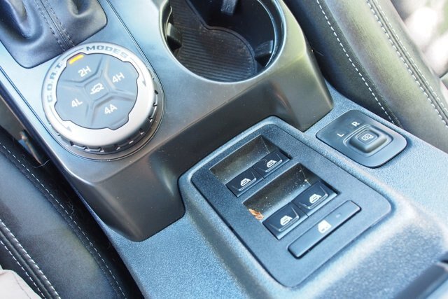 Certified 2025 Ford Bronco Badlands AWD/4WD image 24