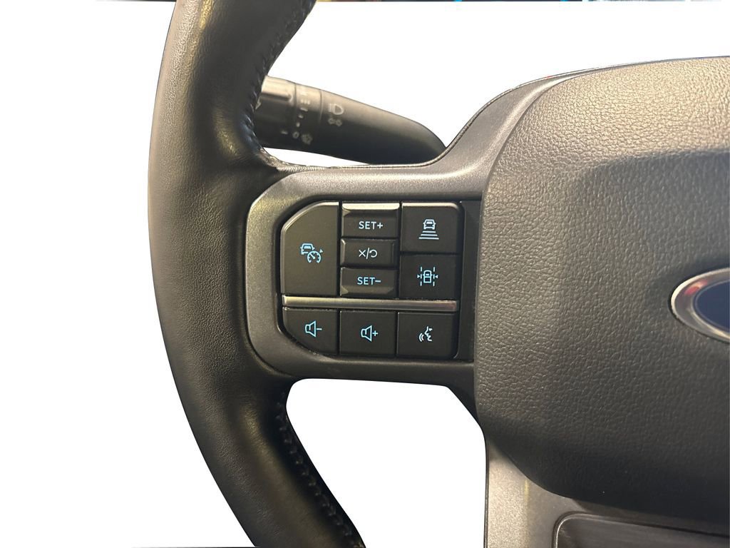 Certified 2023 Ford F150 Lariat w/ Equipment Group 502A High image 33