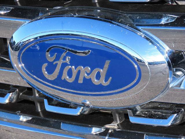 Certified 2025 Ford F350 Lariat image 11