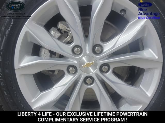 Used 2025 Chevrolet Malibu LT FWD image 11