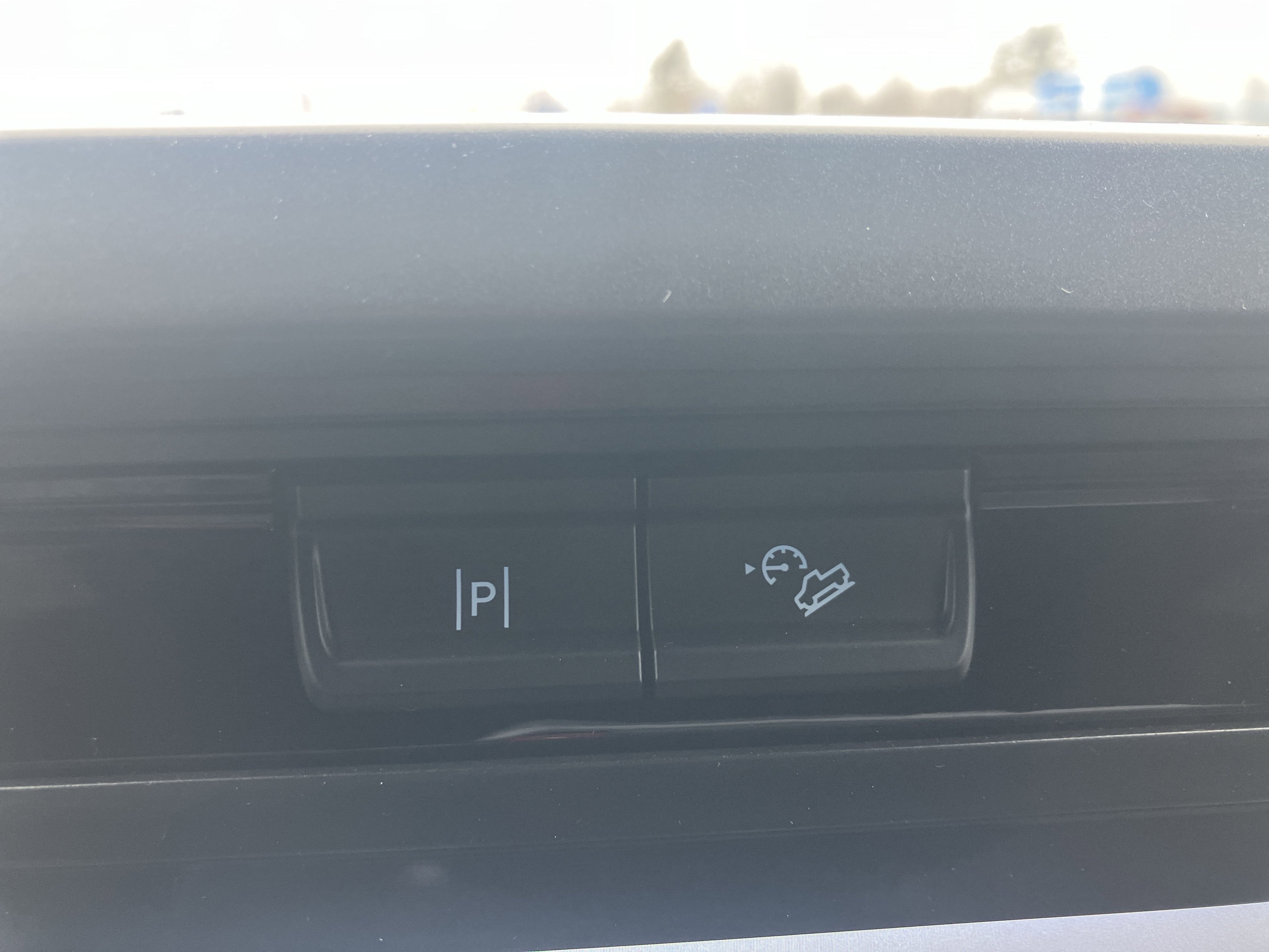 Certified 2025 Ford F150 Lariat w/ Equipment Group 501A Mid image 30