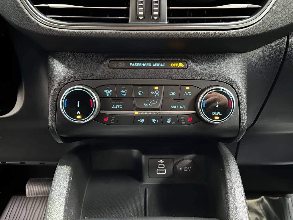 Certified 2024 Ford Escape Active w/ Cold Weather Package FWD image 23