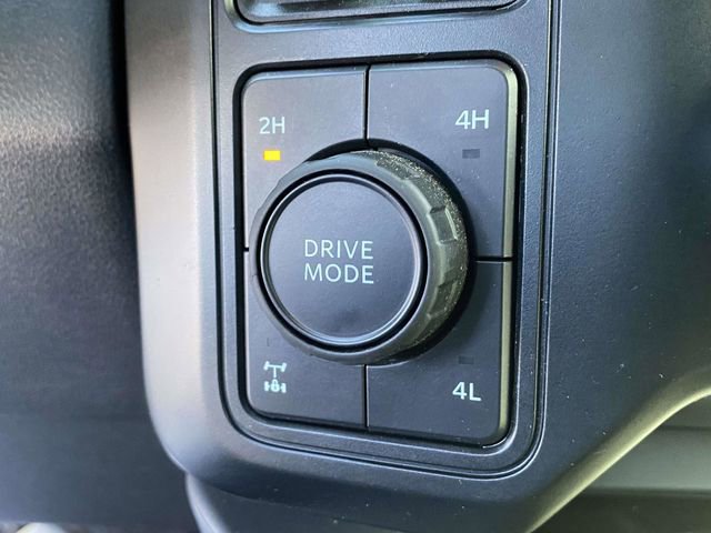 Certified 2024 Ford F250 Lariat w/ Lariat Ultimate Package AWD/4WD image 36