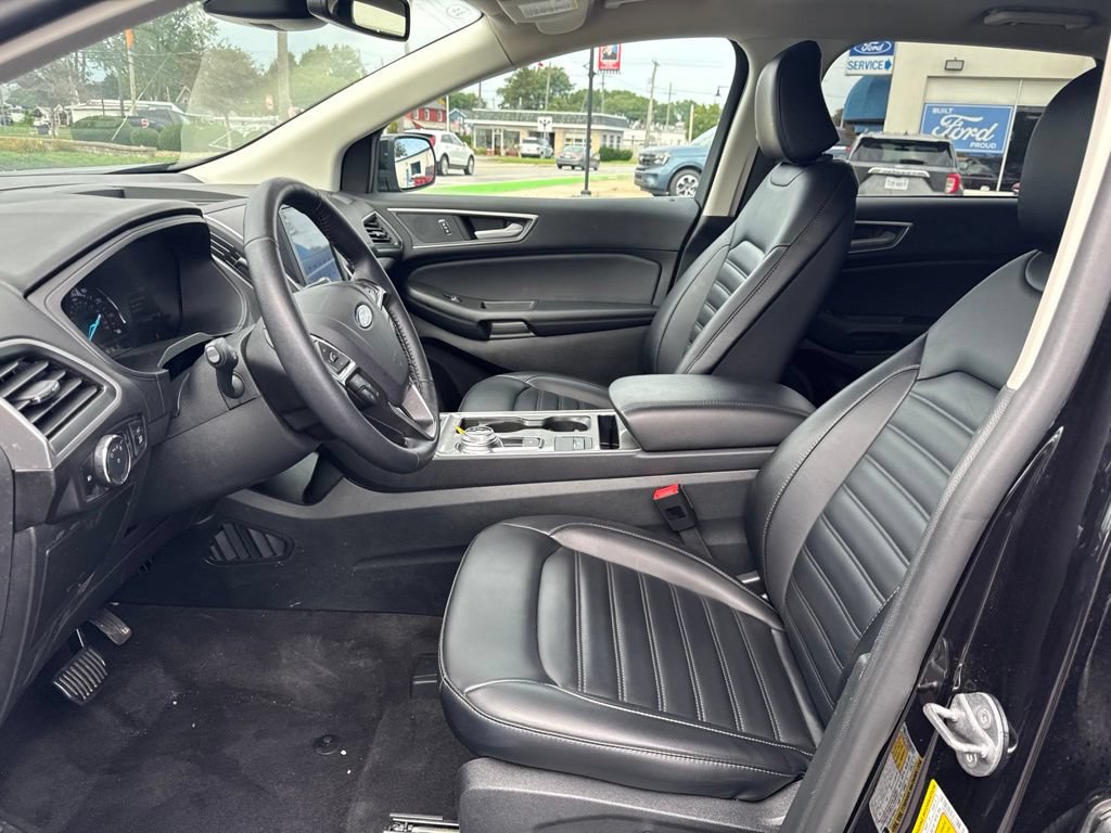 Certified 2024 Ford Edge SEL w/ Convenience Package AWD/4WD image 10