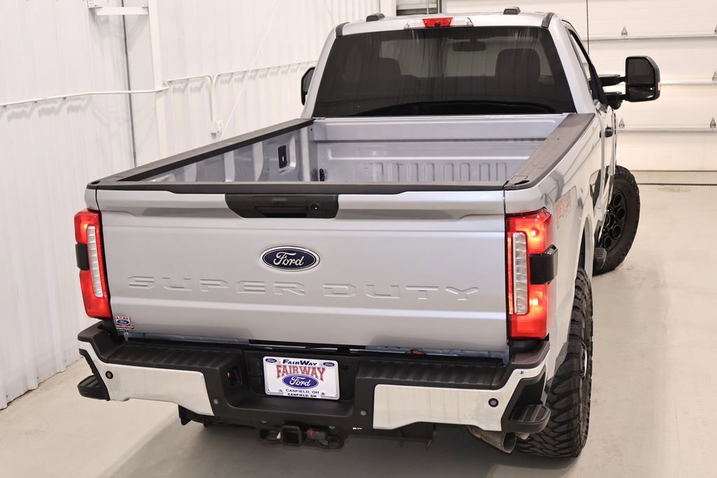 Certified 2023 Ford F350 XLT w/ 360-Degree Camera Package AWD/4WD image 7