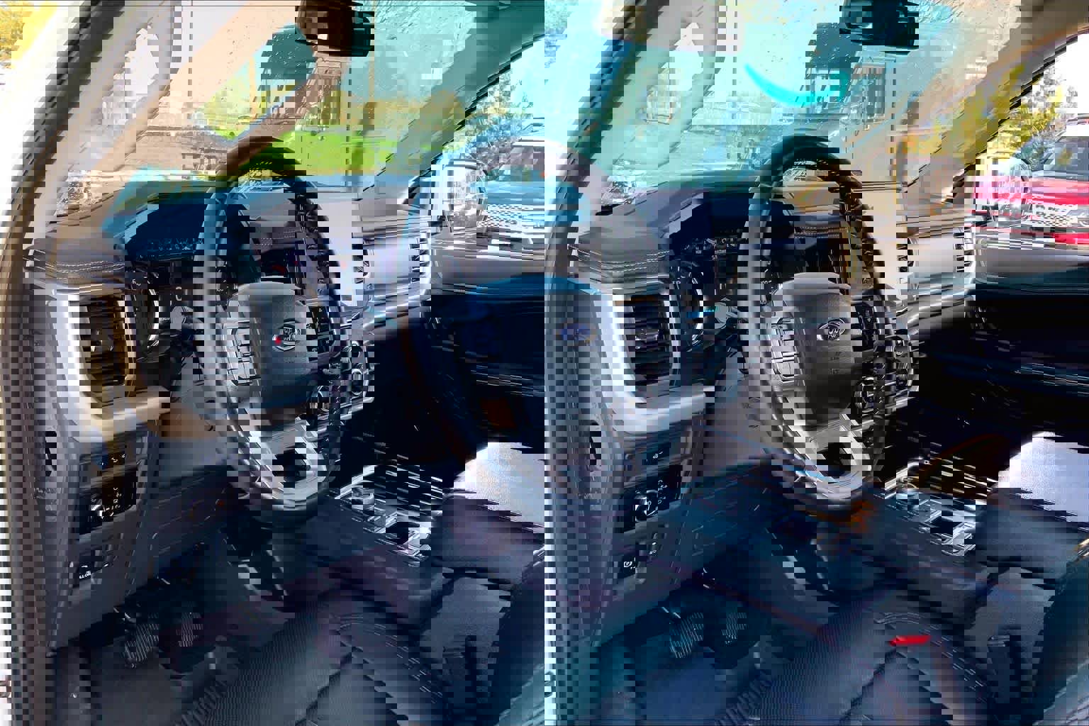 Certified 2023 Ford Expedition Max XLT image 15