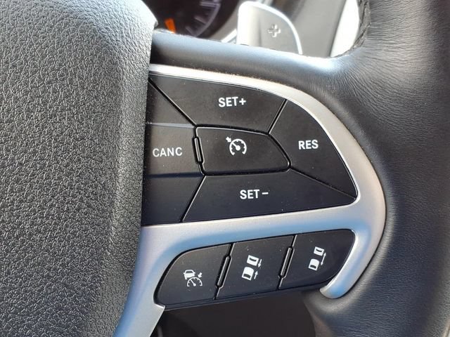 Used 2018 Jeep Grand Cherokee Summit w/ Platinum Series Group AWD/4WD image 29