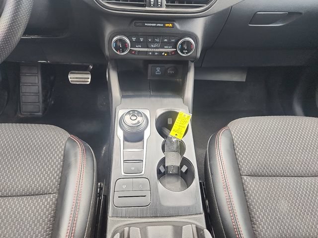 Certified 2023 Ford Escape ST-Line AWD/4WD image 19