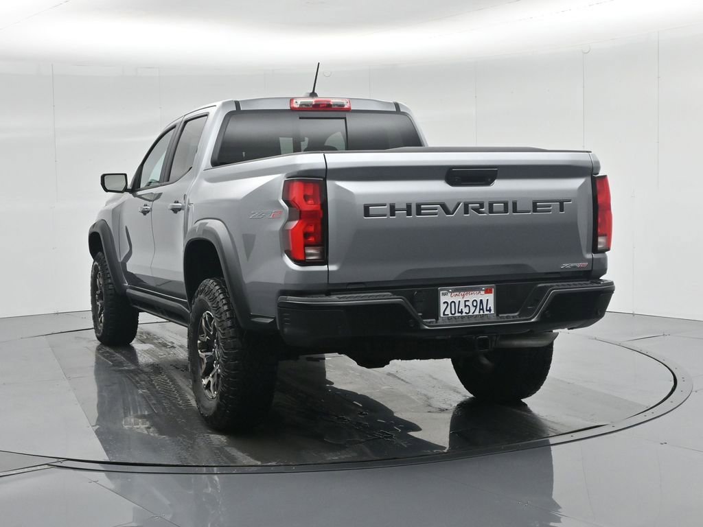 Used 2024 Chevrolet Colorado ZR2 w/ Technology Package image 30