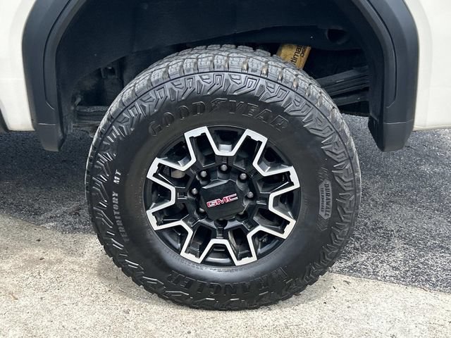 Used 2026 GMC Sierra 2500 AT4X AWD/4WD image 15