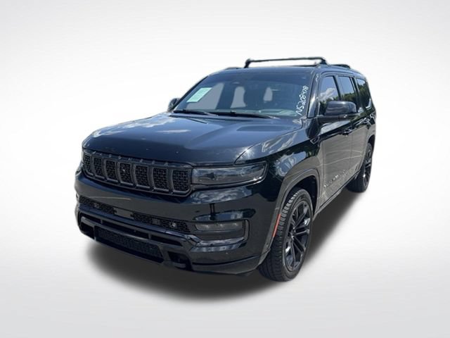 Used 2022 Jeep Grand Wagoneer Series II AWD/4WD image 3