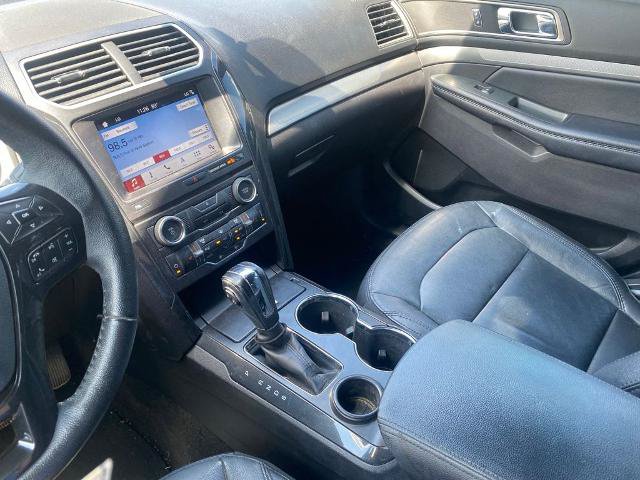Certified 2018 Ford Explorer XLT w/ Equipment Group 202A FWD image 23