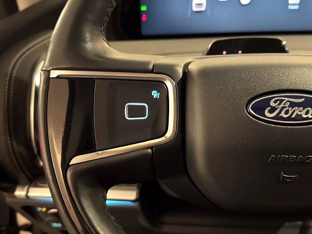 Certified 2025 Ford Expedition Max Platinum AWD/4WD image 16