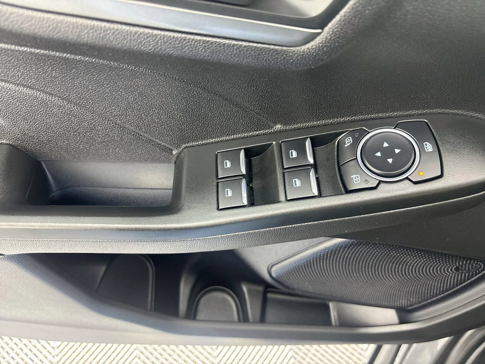 Certified 2023 Ford Escape Active FWD image 17