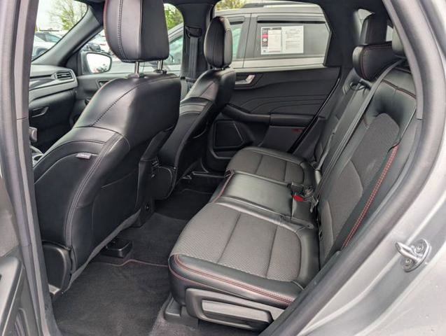 Certified 2023 Ford Escape ST-Line w/ Tech Pack #1 AWD/4WD image 19