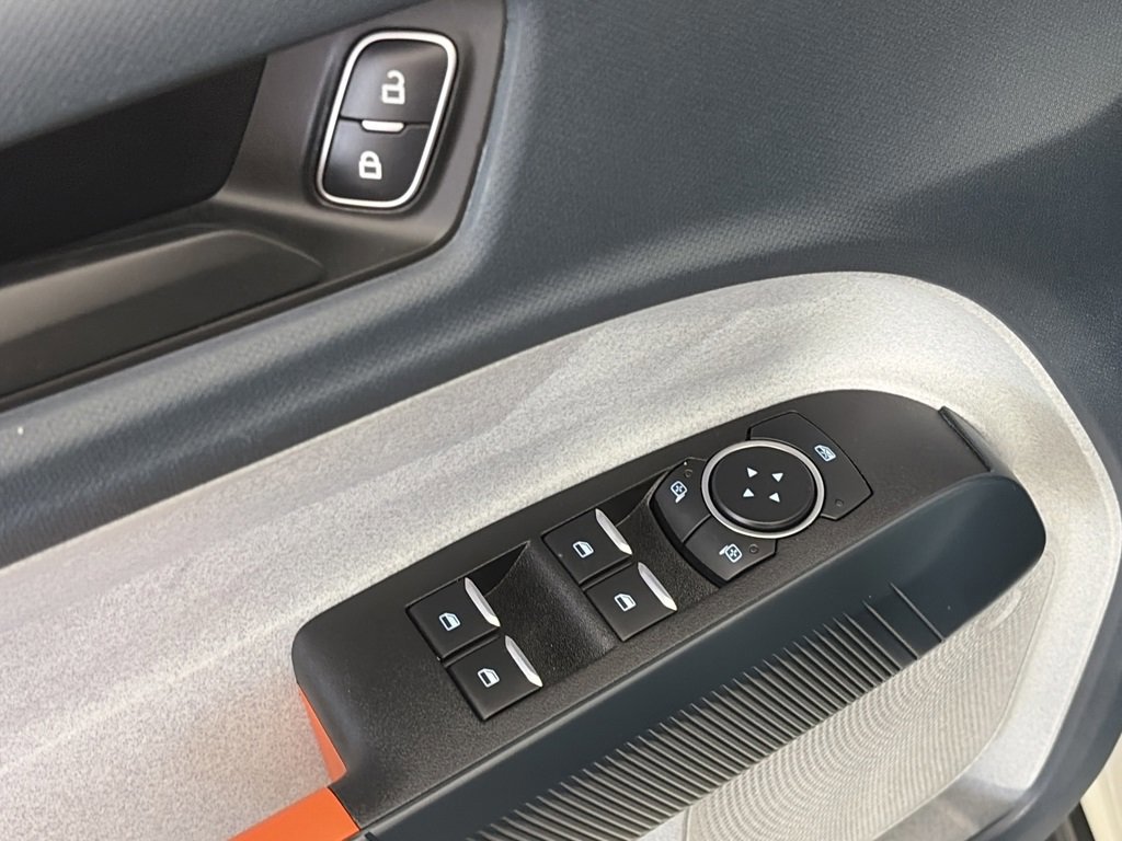 Certified 2024 Ford Maverick XLT w/ XLT Luxury Package image 24