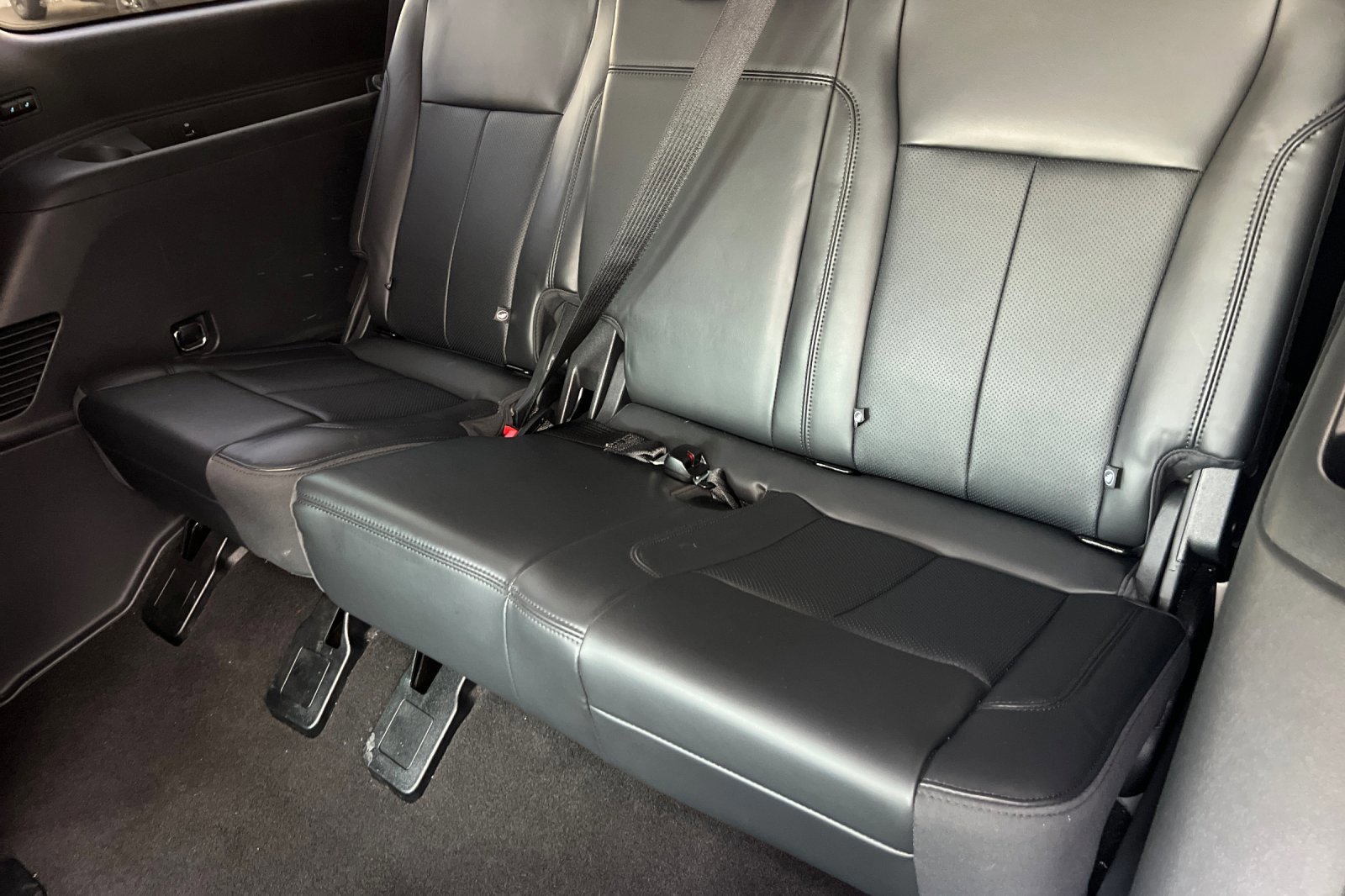 Certified 2024 Ford Expedition XLT image 16