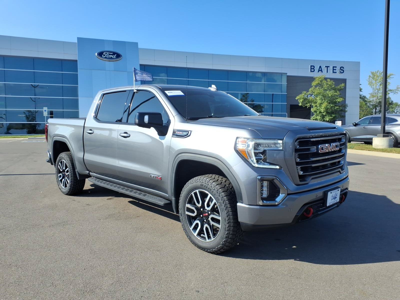 Used 2021 GMC Sierra 1500 AT4 w/ AT4 Premium Package AWD/4WD image 1