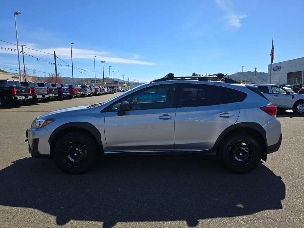 Used 2019 Subaru Crosstrek 2.0i image 3