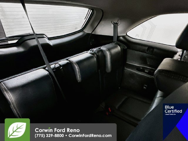 Used 2017 Toyota Highlander XLE AWD/4WD image 11