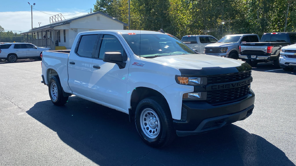 Used 2021 Chevrolet Silverado 1500 W/T w/ WT Value Package AWD/4WD image 3